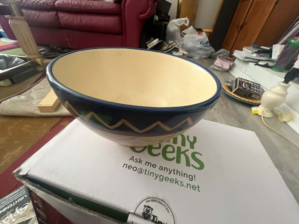 Pfaltzgraff Timbuktu Pattern Ceramic Serving Bowl